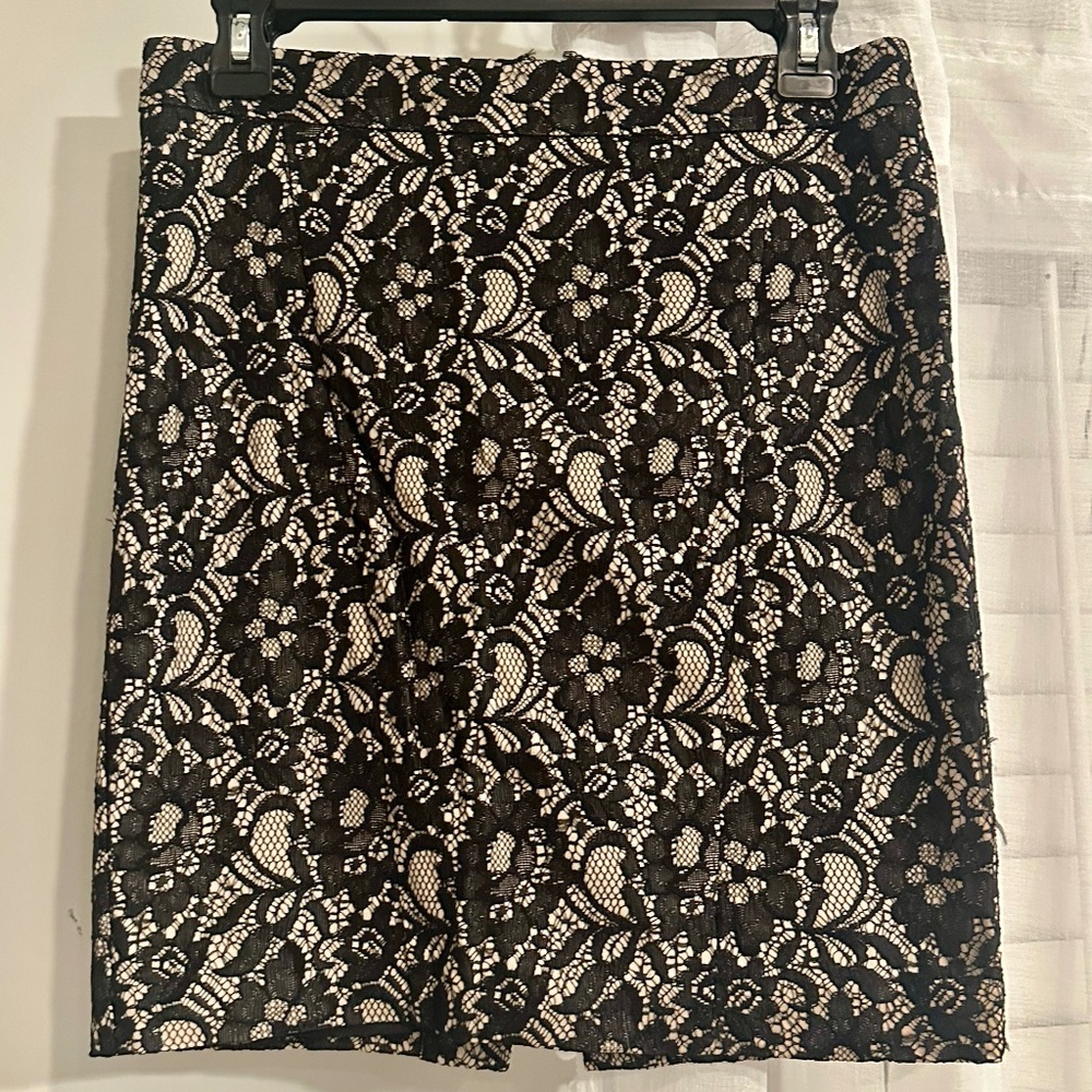 Express Lace Pencil Skirt